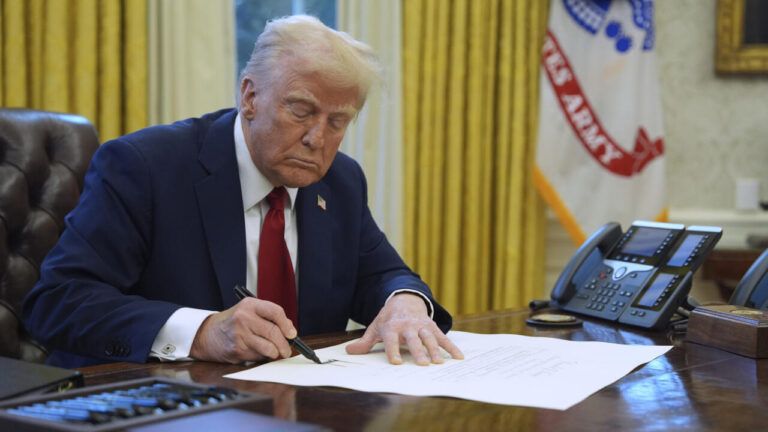 Aranceles de Trump a México y Canadá