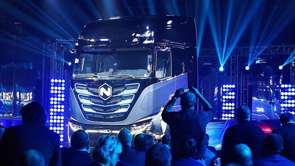 Quiebra y cierra todas sus fábricas: Adiós a mítico fabricante de vehículos eléctricos