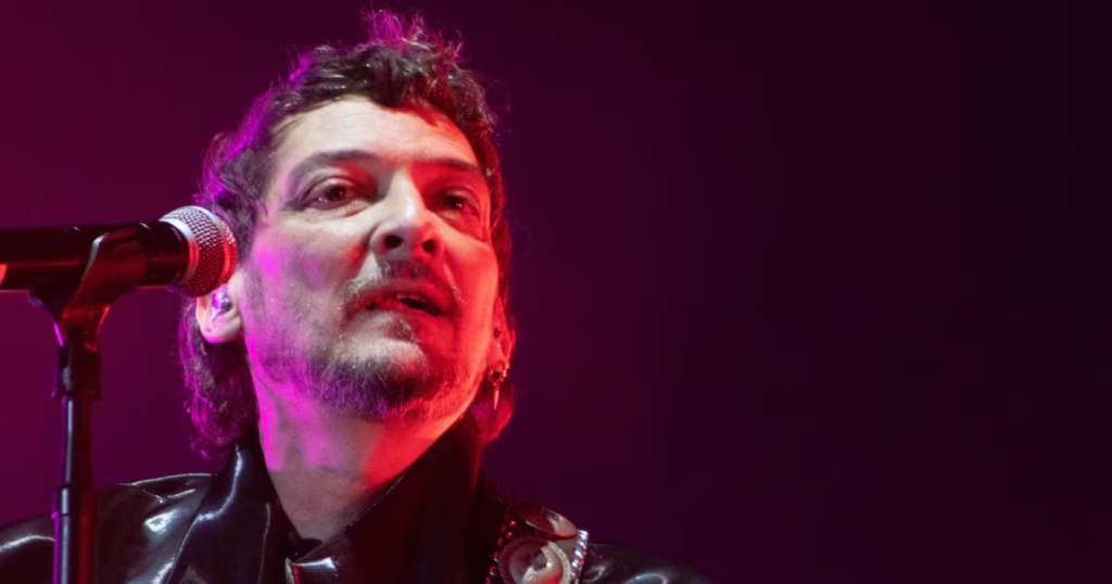 Zoé sorprende en Vive Latino 2025 al pedir a fans que guarden los celulares: el momento más genuino del festival