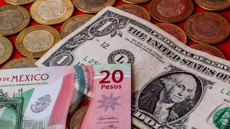 El dólar cae frente al peso mexicano tras anuncio de EE.UU.
