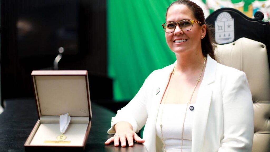 Ana Cecilia Gutiérrez Navarro es reconocida por su labor en la conservación de especies marinas