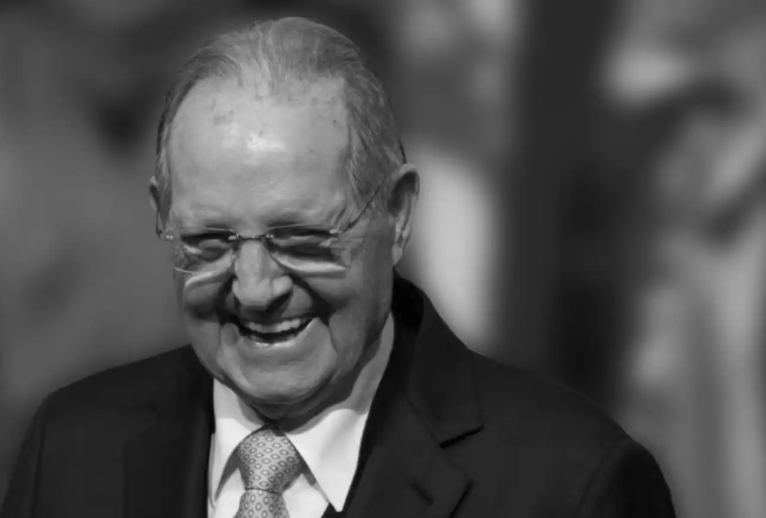 Olegario Vázquez Ráña: el empresario que marcó a México desde la salud, los medios y el deporte