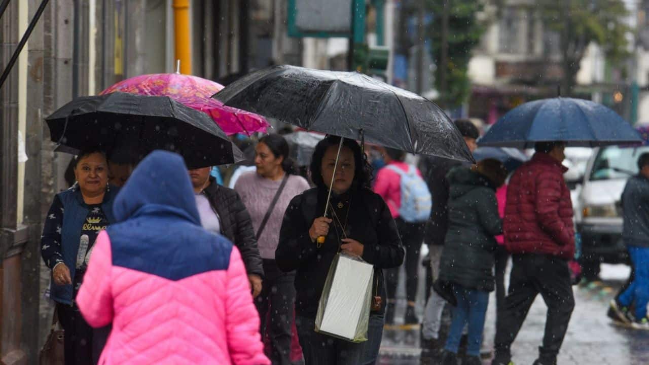 Lluvias, granizo y vientos intensos hoy en 15 estados de México