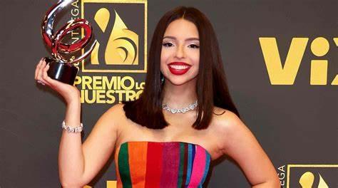 ¿Ángela Aguilar le responde a Cazzu? Su verdad entre rumores y fuego cruzado