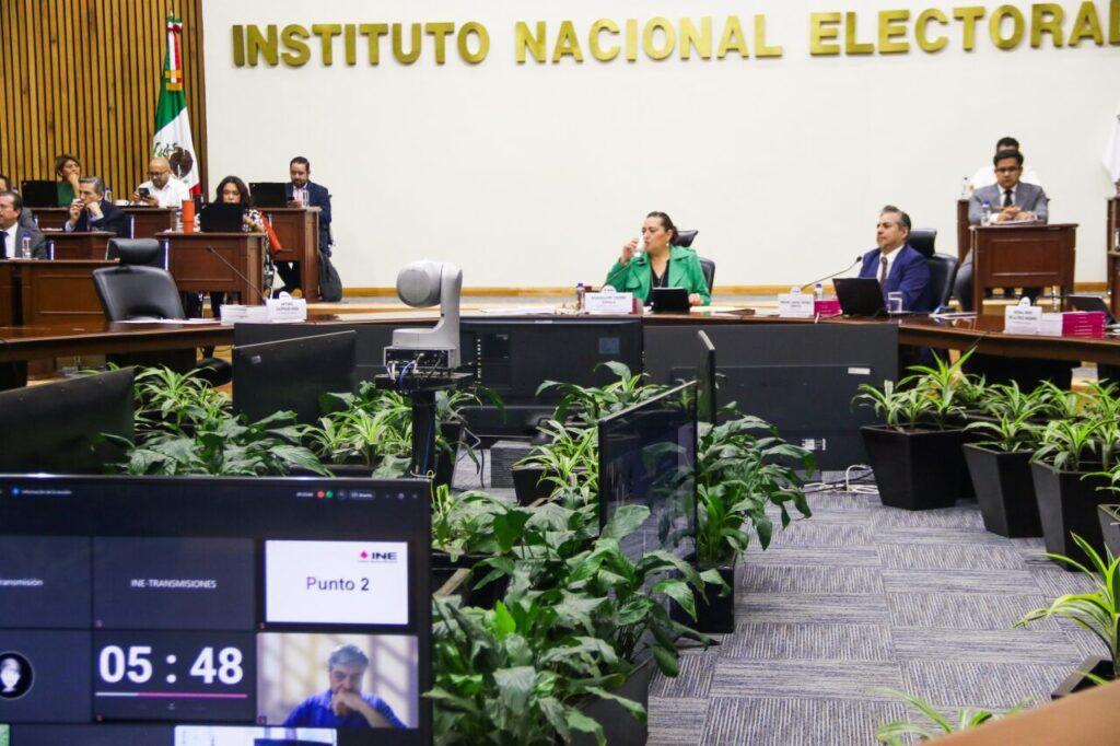 TEPJF revoca tope de gastos de campaña del INE para elecciones 2024-2025