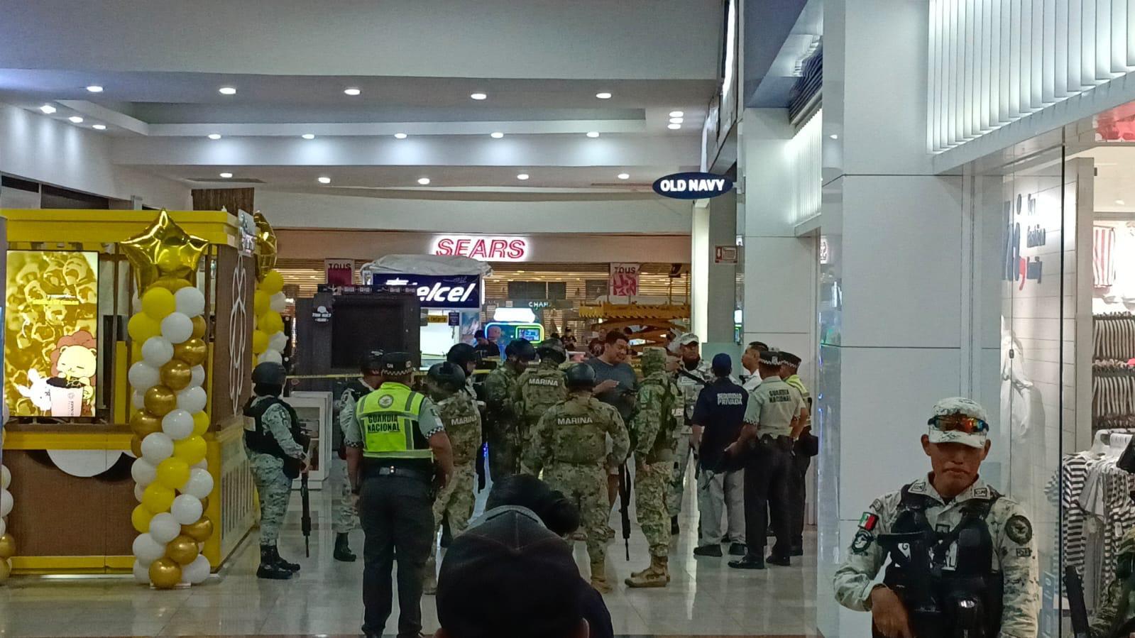 Violencia en Cancún: Reportan disparos en Plaza Las Américas tras intento de asalto