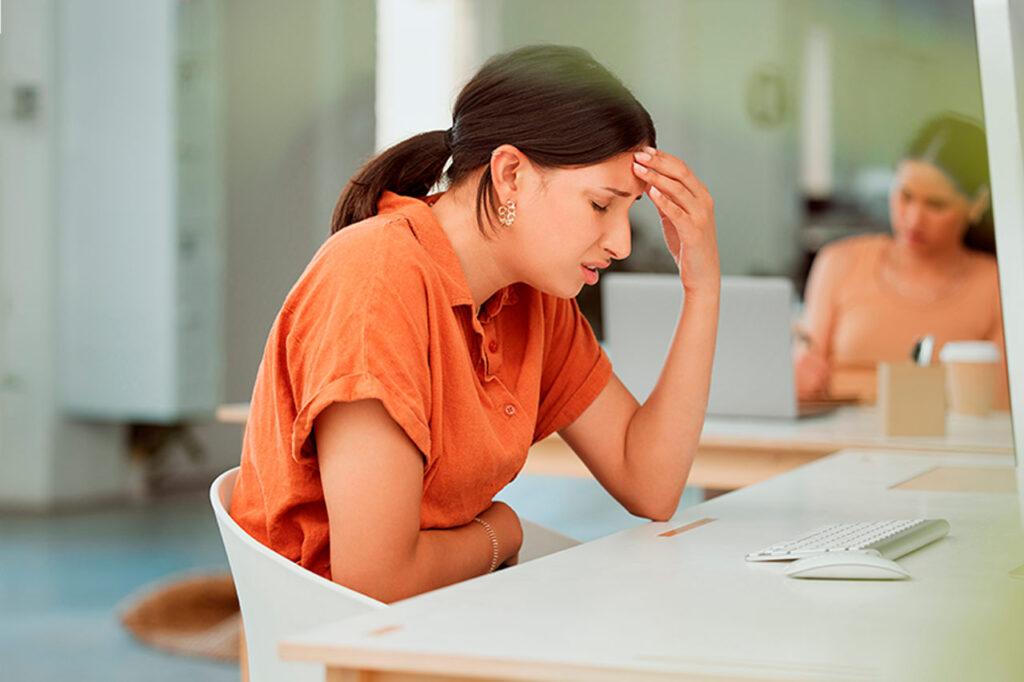 Mujeres en el trabajo: Políticas de salud menstrual para mayor productividad