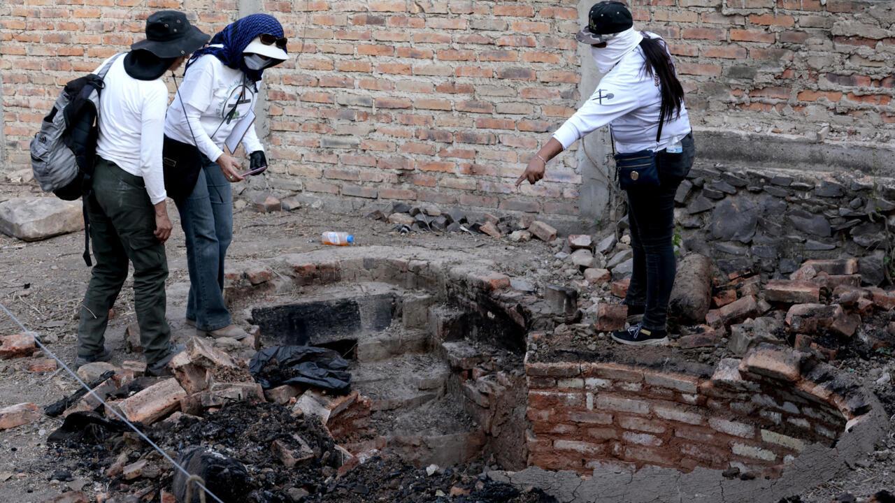 Desapariciones en México: el crimen ahora esconde cuerpos en tumbas ocupadas