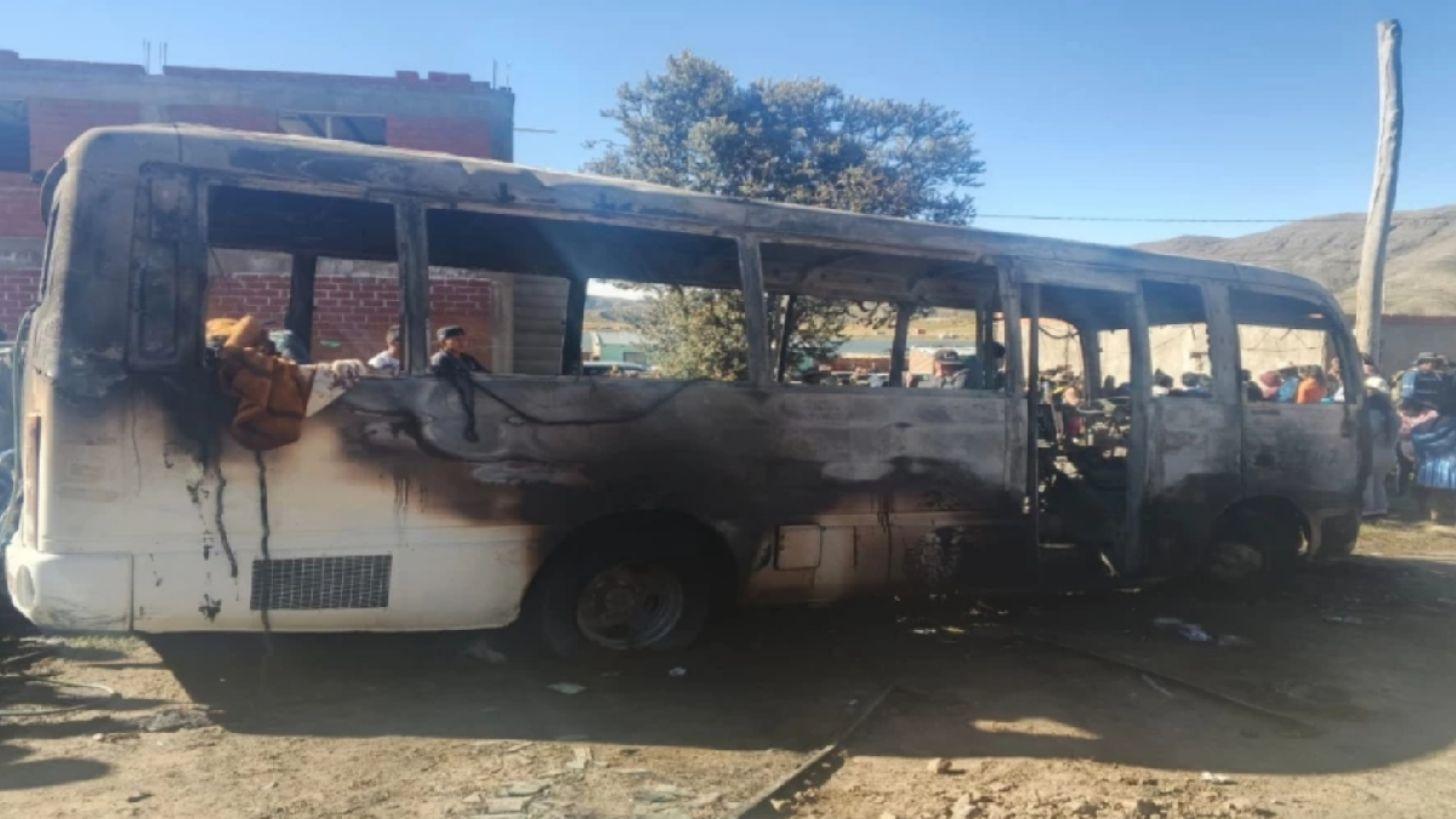 Autobús Escolar Explota en Bolivia: ¡Tragedia! 5 Niños Mueren Calcinados