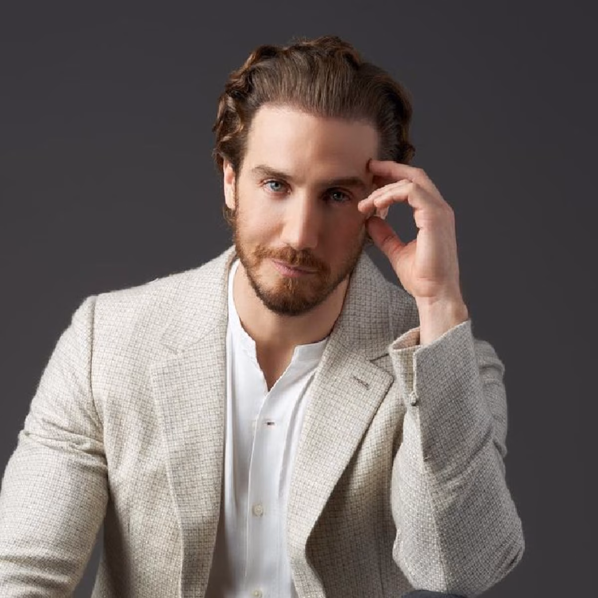 Eugenio Siller reaparece: el galán de Televisa que dejó todo y vuelve en 2025