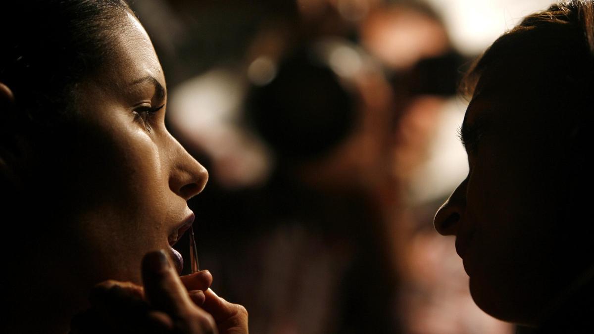 Histriónico en psicología: el trastorno que esconde su sufrimiento tras el drama