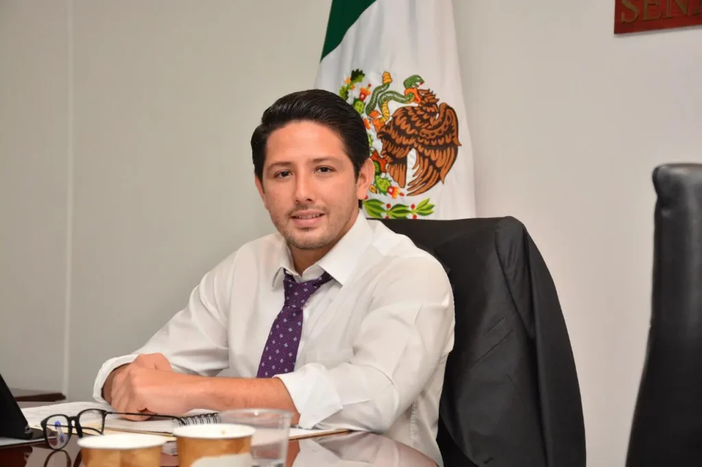 bienestar animal, Quintana Roo, Renán Sánchez, Partido Verde, salud pública, esterilización, clínicas veterinarias, animales domésticos, política local, iniciativa legislativa