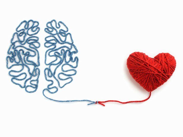 Sapiosexualidad: el deseo que nace del intelecto y no del cuerpo