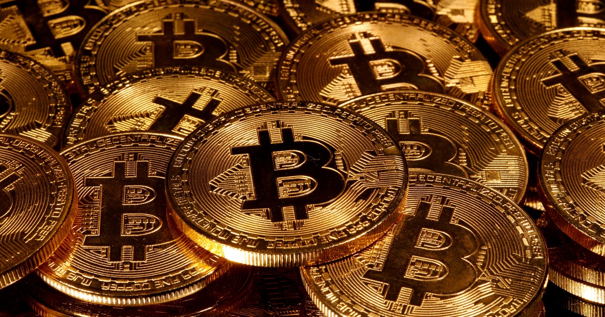 Bitcoin rompe récord y domina el mercado: ¿Auge o burbuja digital?