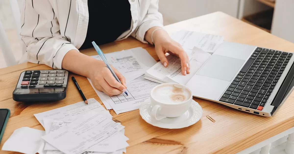 Cómo llevar una contabilidad simple si trabajas por tu cuenta: la guía definitiva