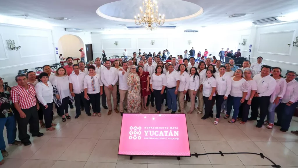 Diálogos por la educación en Yucatán: Magisterio al centro del cambio