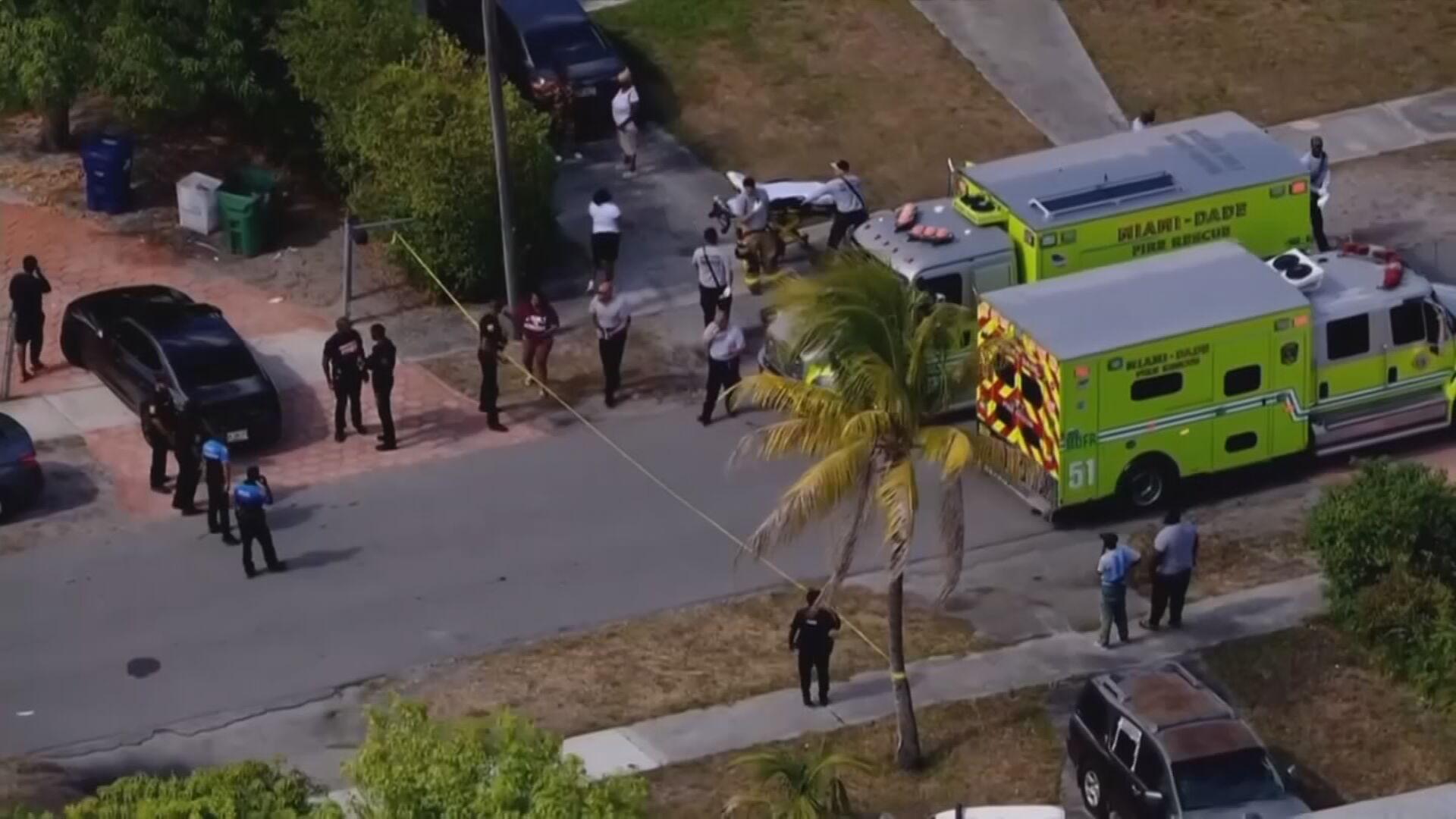 Tiroteo en concesionario de autos usados deja cuatro heridos en Miami