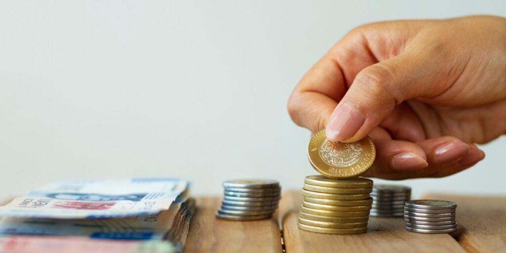 ¿En qué puedo invertir con poco dinero en México? Opciones reales y seguras