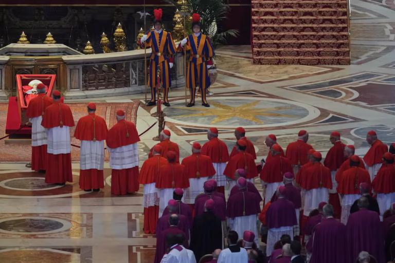 Sueldo de un cardenal en el Vaticano: Lo que nadie te cuenta