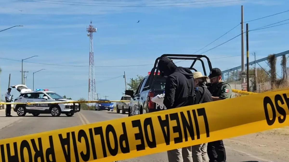 Violencia en Culiacán: Armados roban camiones y bloquean avenidas clave