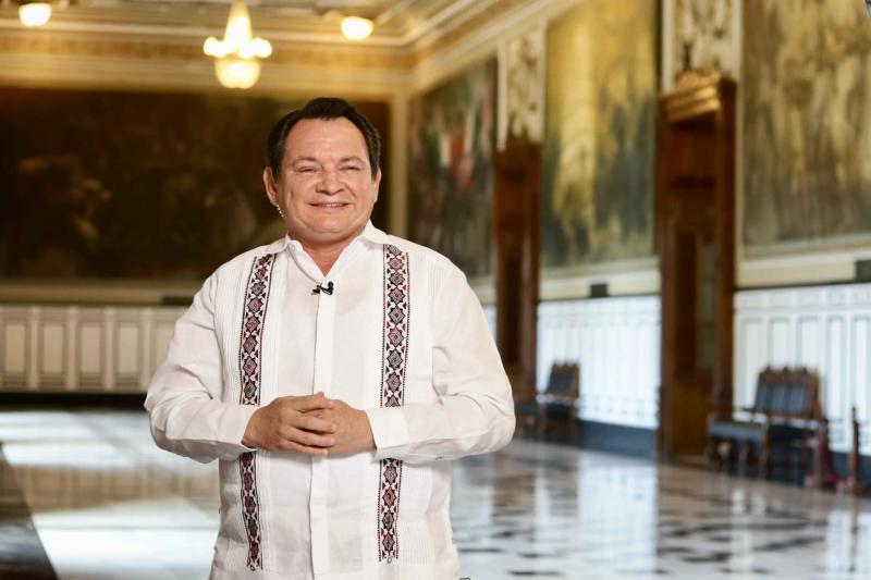 El magisterio, el cambio profundo en Yucatán: reconoce Joaquín Díaz Mena