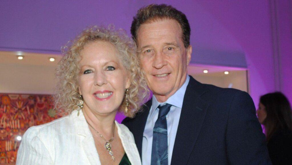 Emmanuel rompe en llanto por su esposa enferma en Juego de Voces