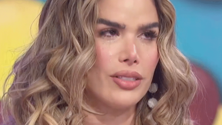 Marie Claire rompe en llanto al dejar Cuéntamelo Ya