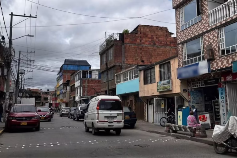Feminicidio en farmacia: Heithy Katherine Veloza es asesinada a sangre fría