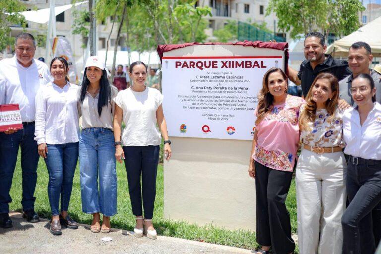 Un parque que nació del corazón de Cancún El sol apenas había despuntado cuando los primeros vecinos de la supermanzana 249 comenzaron a llegar. Algunos con sus hijos de la mano, otros con una pelota bajo el brazo. Todos compartían una emoción: el parque Xiimbal, ese sueño comunitario sembrado el 14 de febrero, ahora era una realidad. La palabra clave "parque en Cancún" cobraba vida. Xiimbal: más que un parque, una visión de paz Un espacio ganado por y para la comunidad Xiimbal significa "paseo" en lengua maya, pero para los más de 10 mil 600 habitantes beneficiados, representa mucho más: es una conquista ciudadana, un lugar para reconstruir el tejido social, hacer comunidad, convivir sin miedo. El parque se construyó en un predio donado por Grupo RUBA, con la colaboración del gobierno estatal y municipal, consolidando un modelo de responsabilidad compartida. Infraestructura que invita a la convivencia Este nuevo parque en Cancún cuenta con: Áreas verdes para el descanso y la reflexión Juegos infantiles para los más pequeños Una lonaria que brinda sombra y comodidad Cancha multiusos para fútbol, básquetbol y voleibol Pista de jogging para quienes buscan activarse físicamente Una gobernadora que escucha y cumple La gobernadora Mara Lezama Espinosa, al inaugurar el parque, destacó: “Este es un compromiso cumplido, fruto del esfuerzo conjunto”. Su mensaje fue claro: el dinero del pueblo regresa al pueblo. Lezama también hizo un llamado a la corresponsabilidad: “Usen el parque, disfrútenlo, cuídelo. No lo abandonemos para que no caiga en manos de quienes quieren hacer daño”. El papel vital del Comité Vecinal y la iniciativa privada Grupo RUBA: urbanismo con responsabilidad social Alberto Barriba Cazares, director de plaza de Grupo RUBA, afirmó que Xiimbal es una extensión del compromiso de la empresa con el desarrollo integral. "Queremos que niños, jóvenes y adultos tengan un entorno para convivir y crecer juntos", declaró. La fuerza de la organización vecinal Fue durante una actividad comunitaria que los vecinos plantearon la necesidad urgente de un parque. La presidenta municipal Ana Paty Peralta escuchó y gestionó el espacio con RUBA. En menos de un año, lo que era solo una idea se transformó en un pulmón urbano. Un modelo replicable en otras ciudades El caso de Xiimbal demuestra que cuando el gobierno, la empresa privada y la ciudadanía trabajan juntos, se pueden lograr transformaciones reales. Este parque es un modelo replicable en otras zonas urbanas del país. Un cierre que abre futuros caminos Xiimbal es más que un parque en Cancún. Es una declaración: que la paz se construye desde lo local, con acciones concretas. Que el espacio público importa. Y que el sueño de una comunidad puede florecer cuando hay voluntad política y participación ciudadana. ¿Será este el inicio de una nueva era para el urbanismo social en México?