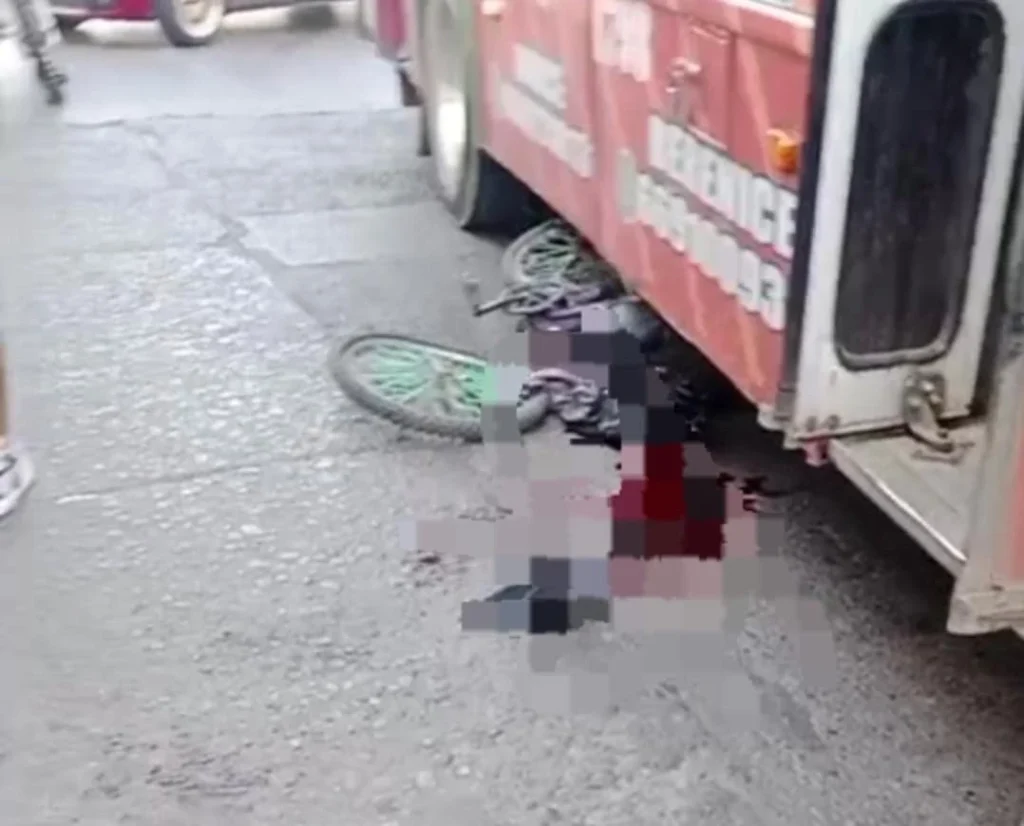 Camión la Arrolla: Ebria intenta cruzar y sufre trágico final en Juárez