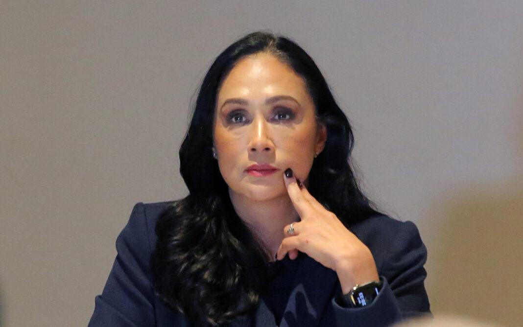 Gobernadora ofrece apoyo a periodista amenazada: Adela Navarro bajo fuego