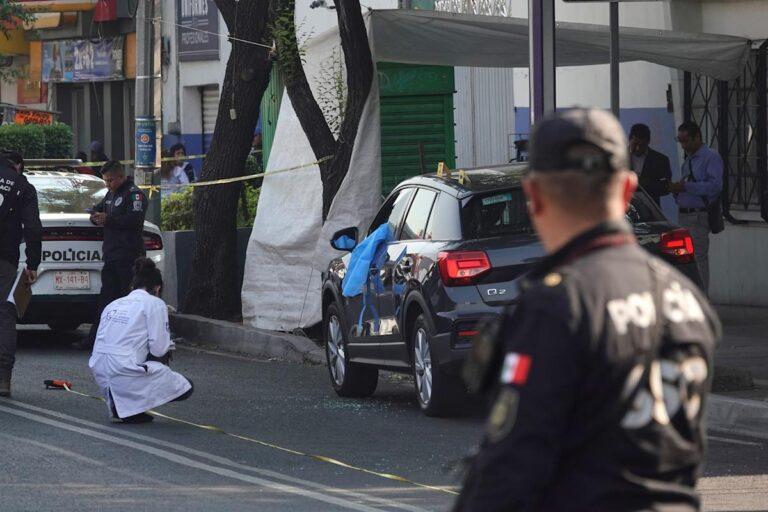 Investigan a mandos policiales por manipular escena del crimen