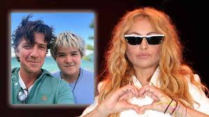 Paulina Rubio acusada de agresión por su hijo: la pelea, el celular y una foto