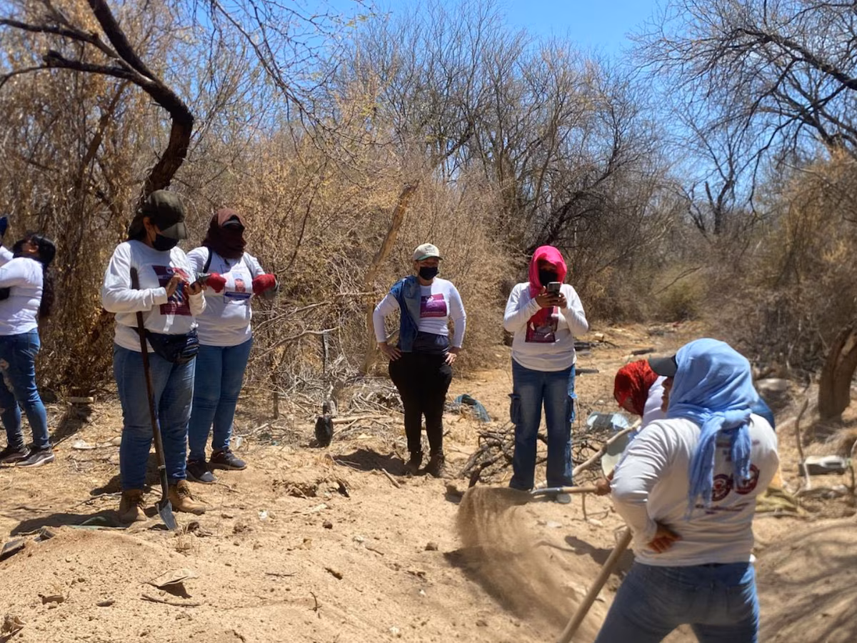 Hallan cuerpos en Hermosillo: Madres buscadoras encuentran el dolor donde otros callan