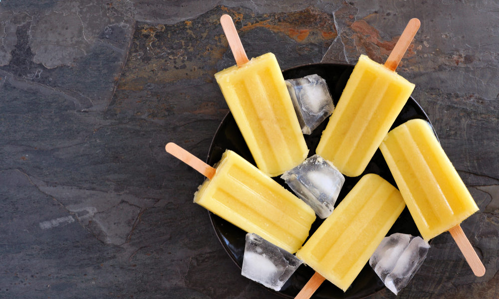 Micheladas reinventadas: paletas heladas que están revolucionando el sabor