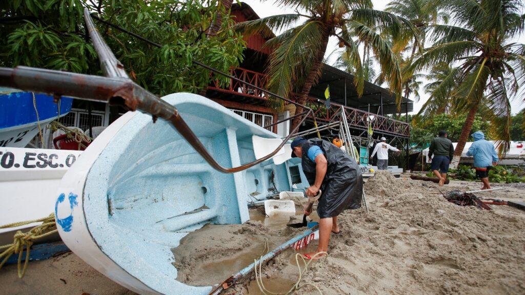 Ciclón Erick se degrada a baja presión pero sigue causando daños