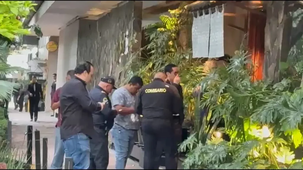 Asalto en restaurante Polanco: Roban reloj de lujo a comensal