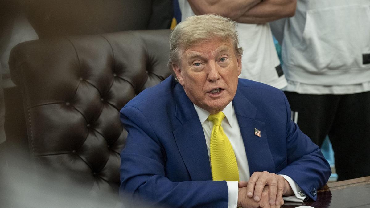 Ataque a Irán: Trump decidirá en dos semanas; el conflicto escala