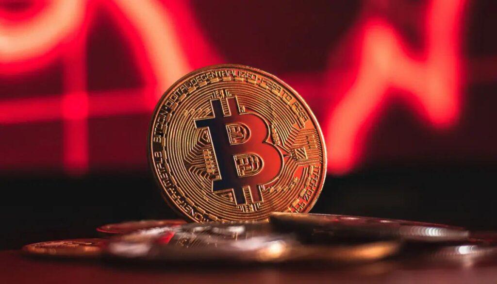 Bitcoin manos débiles venden 15.000 BTC con pérdidas: ¿se acerca el soporte clave?
