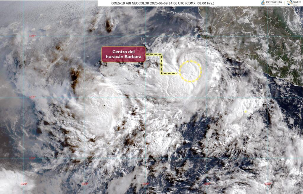Huracán Bárbara: Se intensifica a categoría 1 frente a costas de México