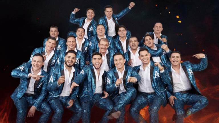 La Arrolladora Banda El Limón