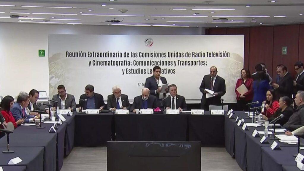 Ley Telecomunicaciones avanza en comisiones: la polémica