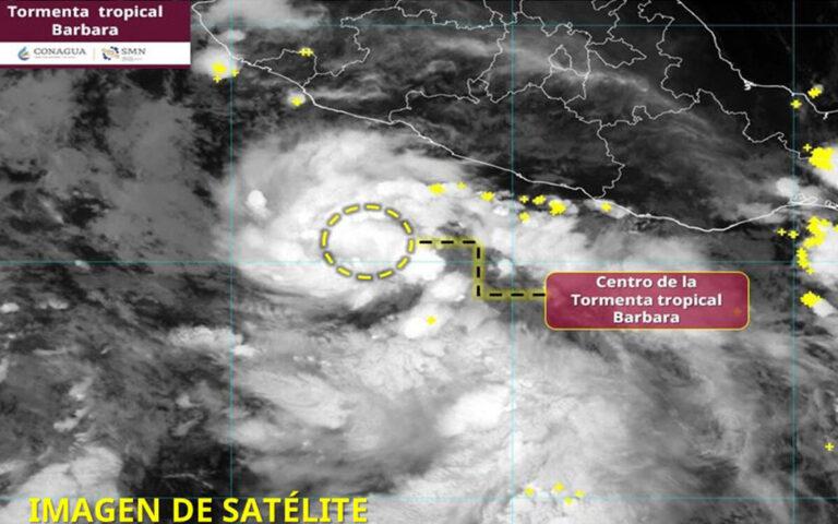 Tormenta Tropical Bárbara se forma en pacífico; cierran puerto Acapulco