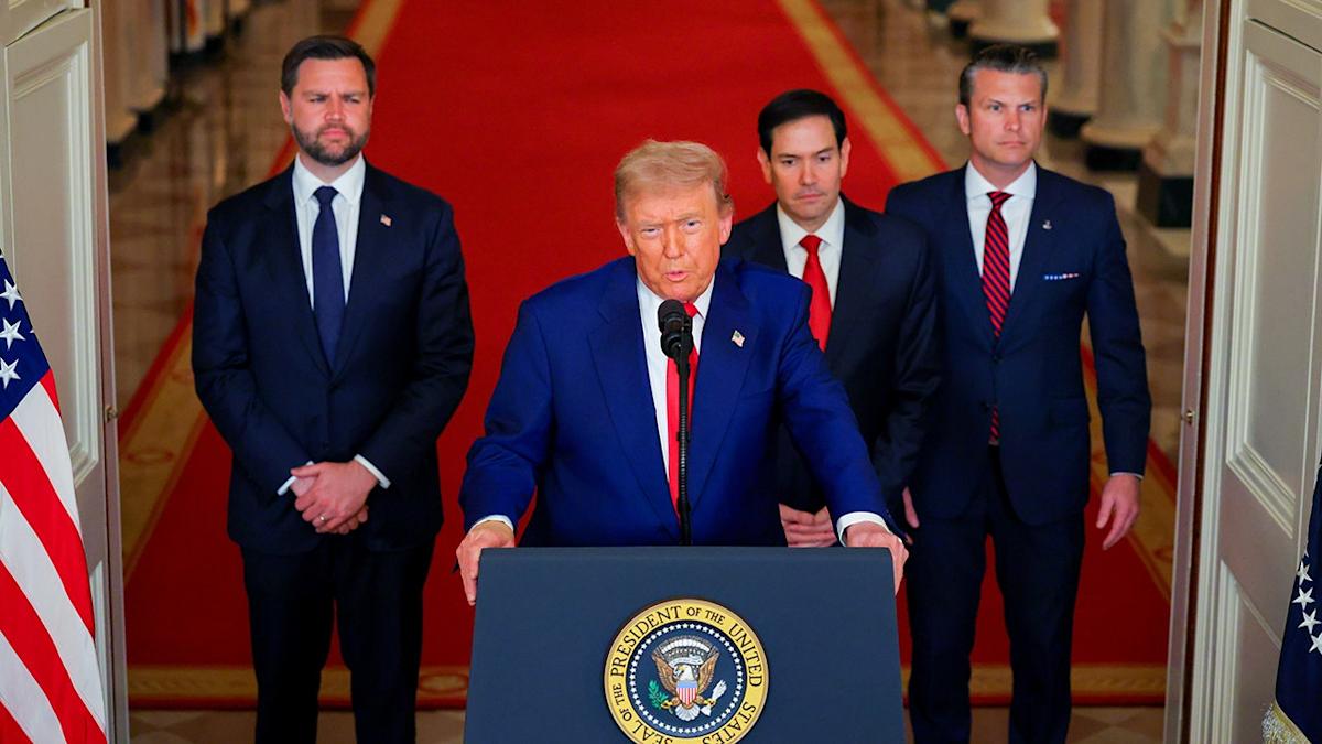 Trump ordena ataque nuclear en Irán tras apretar botón rojo