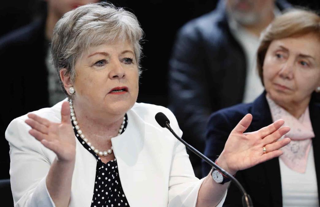 Alicia Bárcena impulsa plan para playas y costas sin plástico