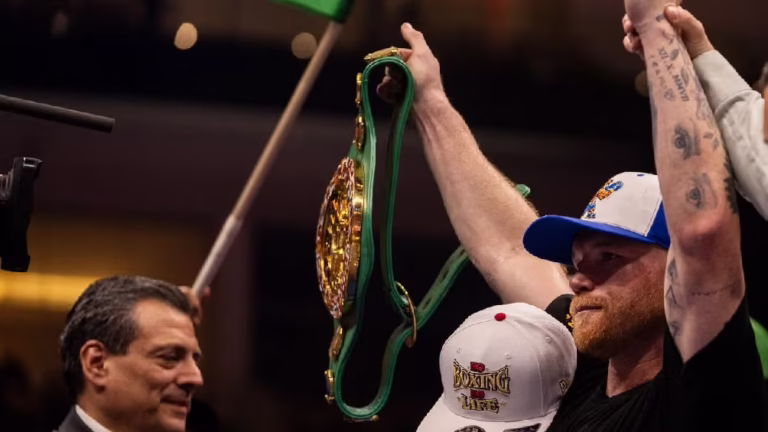 Canelo Álvarez: La paz es clave ante el miedo migrante en EE.UU.