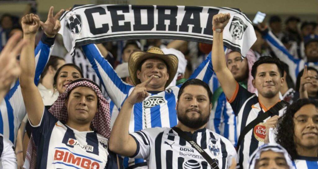 Afición rayada impulsa a Rayados en mundial
