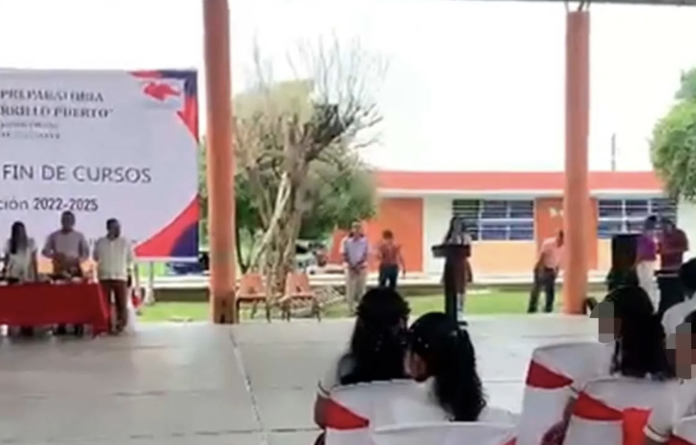 Alumna denuncia acoso escolar por parte de profesores en preparatoria de Chiapas