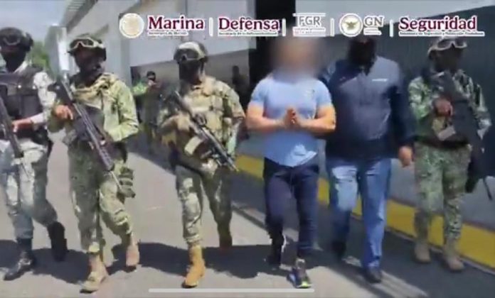 Cayó ‘El Pinto’- Detenido líder de ‘La Barredora’ vinculado a violencia en Tabasco Cayó ‘El Pinto’: Detenido líder de ‘La Barredora’ vinculado a violencia en Tabasco