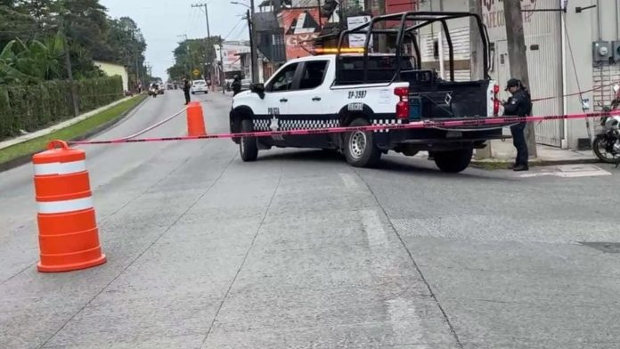 Detienen a hombre con cabeza humana en Coatepec, Veracruz Detienen a hombre con cabeza humana en Coatepec, Veracruz